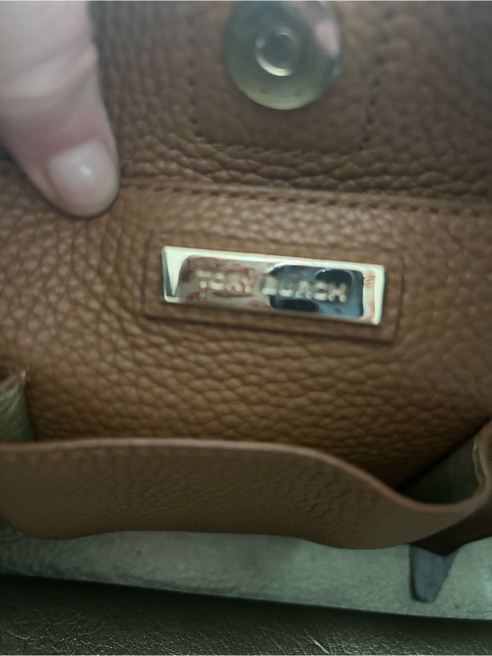 Tory Burch Pebbled Leather Shoulder Hobo in Chestnut - Picture 7 of 8
